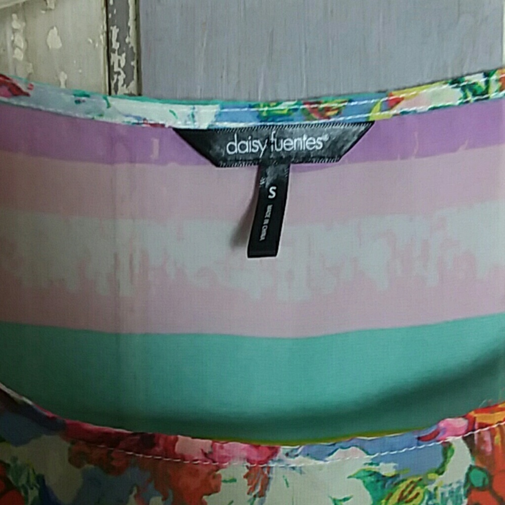 Daisy Fuentes Sheer Tank Top - Picture 2 of 5